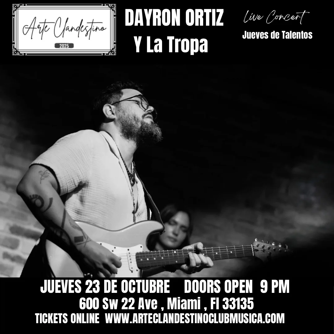 Dayron Ortiz en concierto en el Arte Clandestino Music Club